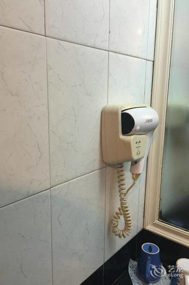 Tianzhi Hotel Harbin Eksteriør billede