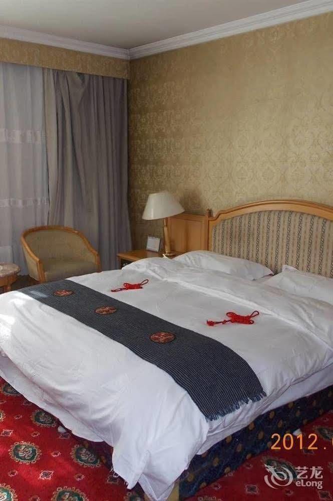 Tianzhi Hotel Harbin Eksteriør billede